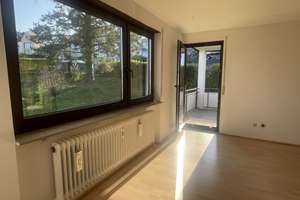 ***Leerstehende 4 Zi. Wohnung mit Balkon + TG-Stellplatz*** – Mannspergerstr. x, 70619 Heumaden, Stuttgart – Vorschaubild 2