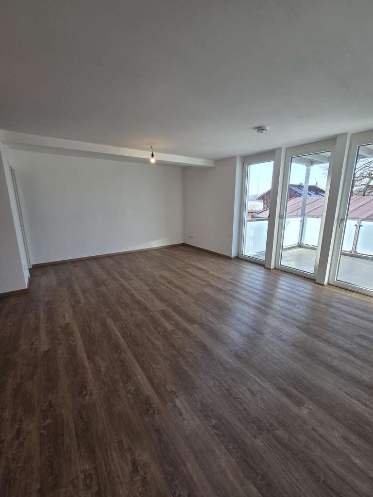 Immobilie in Tüßling - freundliche 3 Zimmer Etagenwohnung - Bild 3