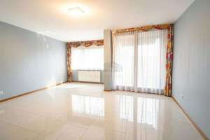 Modernisierte 2-Zimmer-Wohnung mit 2 Loggien, Aufzug, lichtdurchflutet & Weitblick in Grötzingen – Die vollständige Adresse der Immobilie erhältst du vom Anbieter., 76229 Grötzingen, Karlsruhe – Vorschaubild 2