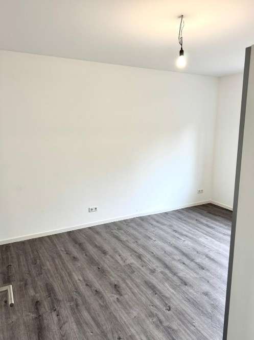 Immobilie in Leun - Großzügige 4-Zimmer Wohnung mit Balkon in Leun - Bild 0