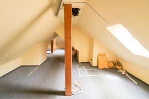 Mitten in Wardenburg ! Neubau- oder Sanierung!
Wohn & Geschäftshaus zum Verkauf! – Die vollständige Adresse der Immobilie erhältst du vom Anbieter., 26203 Wardenburg – Vorschaubild 40