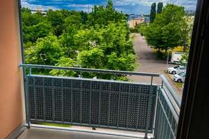 Gepflegte 1-Zimmer-Wohnung mit Balkon und Tiefgaragenstellplatz in Karlsruhe-Waldstadt – Die vollständige Adresse der Immobilie erhältst du vom Anbieter., 76139 Waldstadt, Karlsruhe – Vorschaubild 7