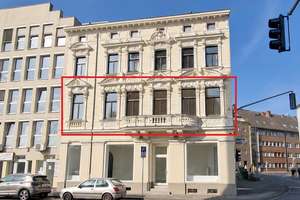 Großzügige 3,5 Zimmer Wohnung mit Balkon (1.OG) im gepflegten Altbauhaus, MG - Eicken