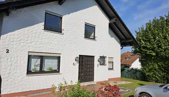 Bild von Nidderau! Modernisierung mit Highlights! Freist. 3 Fam Haus, Garage, 3 PKW Stellpl.