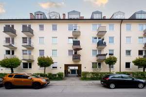 Vermietete 3-Zimmer-Wohnung mit Balkon in Milbertshofen – Die vollständige Adresse der Immobilie erhältst du vom Anbieter., 80807 Milbertshofen, München – Vorschaubild 2