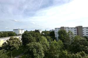 Hochwertig möblierte 3-Zimmerwohnung im Grünen, frei ab voraussichtlich2027