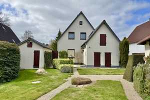Gepflegtes Einfamilienhaus mit Potenzial - ruhige Lage und schöner Garten in Bremen-Lesum! – Bremen – Vorschaubild 1