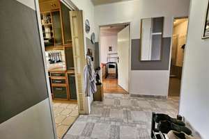 Modernisierte Etagenwohnung mit Balkon in Wuppertal 
Ideal für Singles und Paare – Die vollständige Adresse der Immobilie erhältst du vom Anbieter., 42279 Oberbarmen, Wuppertal – Vorschaubild 5