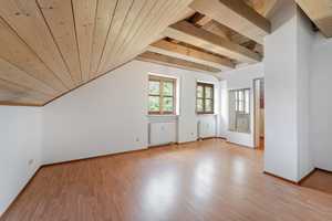 Ankommen & loswohnen: 
3-4-Zimmer-Maisonette-Wohnung mit ca. 170 m² Gartenanteil und Garage – Ebersberg (Kreis) – Vorschaubild 18