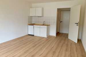 Helle 1-Zimmer-Wohnung mit Balkon, Einbauküche und Einbauschrank in Hannover - Ahlem – Am Dornbusch 7, 30453 Hannover – Vorschaubild 4