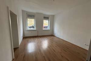 Erdgeschosswohnung in der Nähe des Hangetals. Hunde und andere Haustiere sind willkommen.