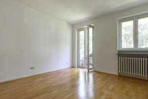 Mainz Oberstadt # großzügige 5 Zimmerwohnung im 1. Obergeschoss # Einbauküche # Gartenanteil – Am Stiftswingert 13, 55131 Oberstadt, Mainz – Vorschaubild 11