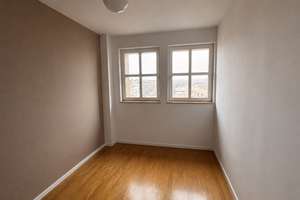 "4-Zimmer-Maisonette mit Balkon & Tiefgaragenstellplatz am Gutenbergplatz Leipzig." – Die vollständige Adresse der Immobilie erhältst du vom Anbieter., 4103 Zentrum-Südost, Leipzig – Vorschaubild 9