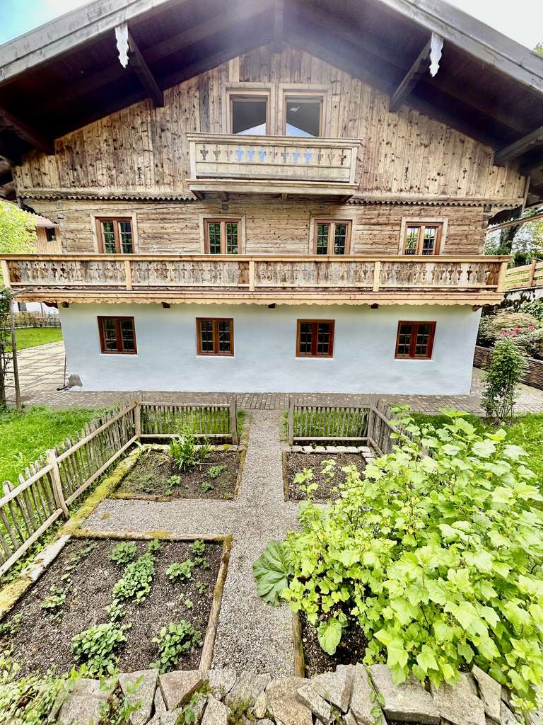 Immobilie in Dietramszell - Leben und Arbeiten , Luxus-Bauernhaus in Linden bei Dietramszell - Bild 1