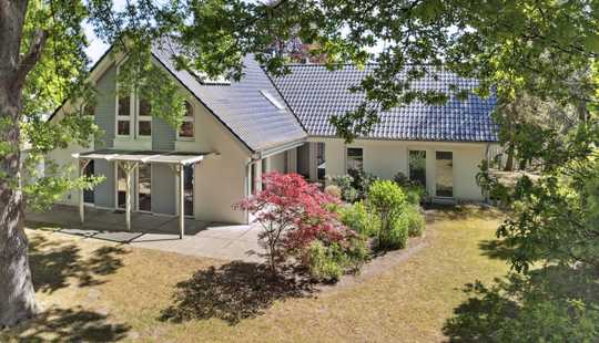 Bild von Exklusives Einfamilienhaus in Bestlage von Isernhagen-Süd