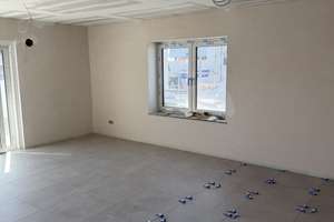 3-Zimmer-Penthouse-Wohnung mit 131,38 m² inmitten der Bielefelder Innenstadt – Kernsaniert (WHG 24) – Zimmerstraße 16, 33602 Mitte, Bielefeld – Vorschaubild 3