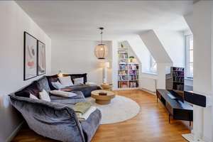 Möbliert: Wohnung mit Dachterrasse an der Theresienwiese – Die vollständige Adresse der Immobilie erhältst du vom Anbieter., 80336 St. Paul, München – Vorschaubild 1