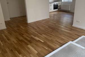 Helle, top ausgestattete 3 -Zimmer-Wohnung mit Garten in Bestlage!
