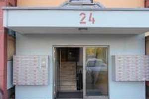 (VE 484) Sofort bezugsfertiges, möbiliertes App. für Studenten mit Balkon  in MA- Rheinau