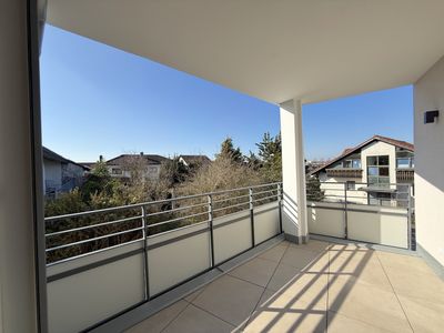 Viel Licht, viel Raum: Wunderschöne 4-Zimmer-Wohnung am grünen Stadtrand