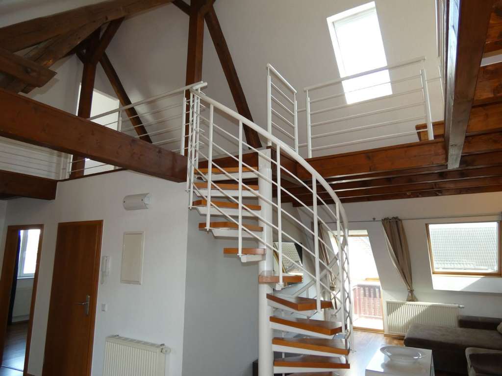 Immobilie in Hückelhoven - Charmante Maisonettewohnung mit Balkon und Garage in Hückelhoven-Ratheim - Bild 4