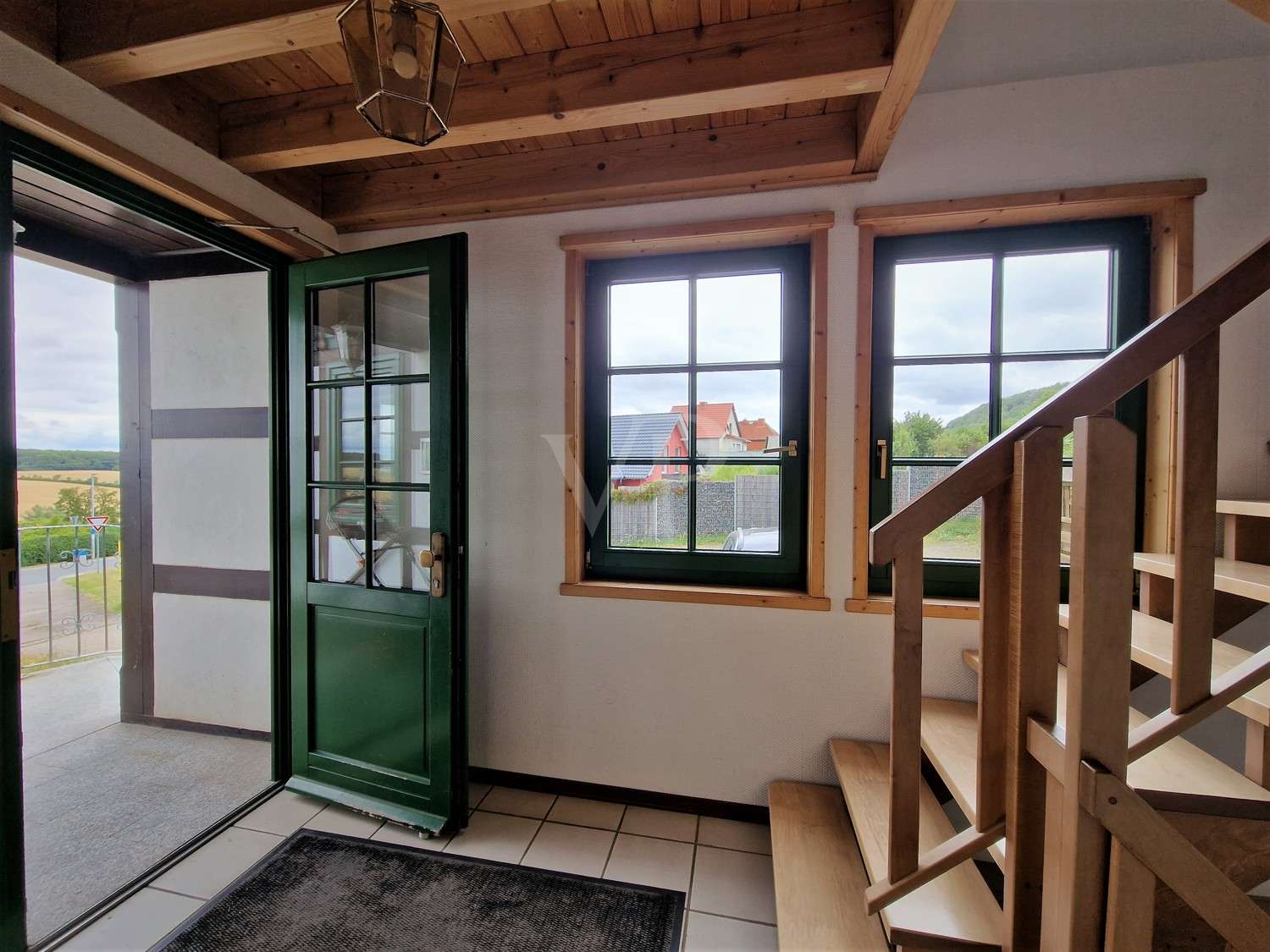 Immobilie in Großlohra - Wunderschönes freistehendes
Fachwerkhaus mit Brockenblick in
Großlohra - mit Erbbaurechtsgrundstüc - Bild 4