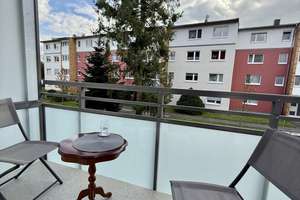 Eigenbedarf oder Kapitalanlage! Schöne 3 ZW mit Sonnenbalkon, Garage, und EBK…!