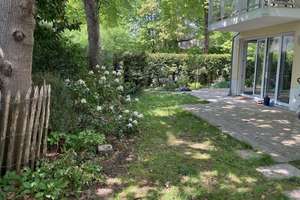 Wohnen im Grünen – stilvolle Gartenwohnung mit zwei Terrassen – Die vollständige Adresse der Immobilie erhältst du vom Anbieter., 81479 Solln, München – Vorschaubild 5