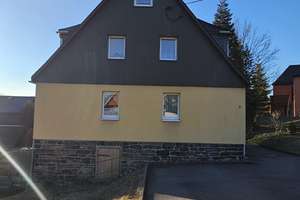 Gepflegtes Zweifamilienhaus in zentraler, ruhiger Lage im Kurort Seiffen – Die vollständige Adresse der Immobilie erhältst du vom Anbieter., 9548 Seiffen/Erzgebirge – Vorschaubild 3