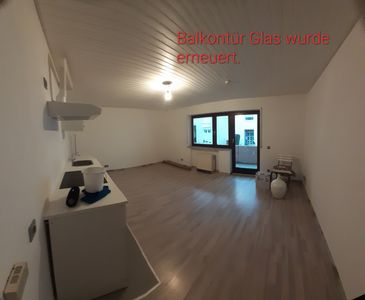 Kompakt wohnen in Pfedelbach: 1-Zimmer-Apartment mit Balkon