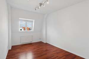 Traumhafte 4-Zimmer Penthouse-Wohnung mit sonniger Loggia in Hoheluft-West – Die vollständige Adresse der Immobilie erhältst du vom Anbieter., 20253 Hoheluft-West, Hamburg – Vorschaubild 9