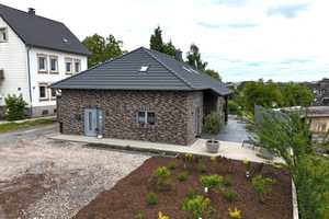 NEU: Neuwertiges Einfamilienhaus mit tollem Grundstück in top Wohnlage von Neuenrade zu verkaufen!!! – Märkischer Kreis – Vorschaubild 1