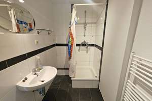 Praktische 2-Zimmerwohnung nahe Uniklinik inkl. Duschbad & optional Einbauküche – Dodendorferstr. 112, 39112 Leipziger Straße, Magdeburg – Vorschaubild 6