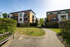 Lebens(t)räume erfüllen! 3 Zimmer Wohnung mit 82,9 m² ** Provisionsfrei** – Kasperstraße 37, 12524 Altglienicke, Berlin – Vorschaubild 1