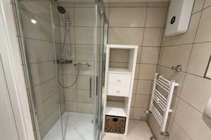 Stilvoll möblierte 2-Zimmer-Wohnung in zentraler Lage mit neuer EBK, Erstbezug nach Renovierung – Vierzigmannstraße 30, 91052 Altstadt, Erlangen – Vorschaubild 12