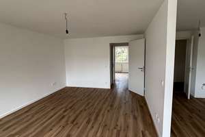 Helle, sanierte 3-Zimmer-Wohnung in Schwabing-West am Olympiapark zu vemieten – Hornstr. 16, 80797 Am Luitpoldpark, München – Vorschaubild 4