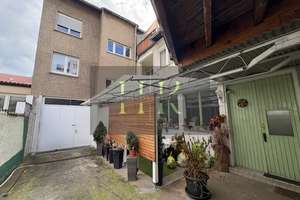 5 Familienhaus mit Ladeneinheit und Ausbaumöglichkeit in Pforzheim – Die vollständige Adresse der Immobilie erhältst du vom Anbieter., 75175 Oststadt, Pforzheim – Vorschaubild 3