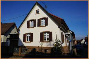 Ihr neues Zuhause mit Platz für die ganze Familie - gepflegtes 2-Familien-Wohnhaus in Zunsweier! – Die vollständige Adresse der Immobilie erhältst du vom Anbieter., 77656 Offenburg – Vorschaubild 3