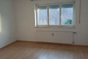 Viel Platz für den Alltag - Zweifamilienhaus in Ingolstadt-Kothau – Erletstr 4b, 85053 Südost, Ingolstadt – Vorschaubild 2