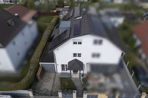 Hochwertig ausgestattete und top gepflegte Doppelhaushälfte mit Garage und eingewachsenen Garten – Die vollständige Adresse der Immobilie erhältst du vom Anbieter., 80995 Feldmoching, München – Vorschaubild 14