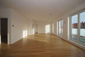 Nachmieter gesucht! Penthouse mit riesiger Terrasse direkt in Schleußig! – Rödelstraße 12 A, 4229 Schleußig, Leipzig – Vorschaubild 1