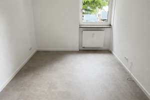 Hochwertig sanierte 4-Zimmer-Wohnung | 107 m² | 2 Balkone | TG-Stellplatz | 2 Jahre befristet – Daniel-Schürmann-Straße 35, 42853 Mitte, Remscheid – Vorschaubild 6