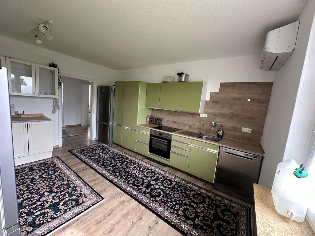 Immobilie in Warburg - Schönes Zweifamilienhaus (Energieklasse A) mit angrenzendem Baugrundstück in Warburg - Bild 4