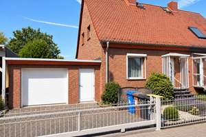 Doppelhaushälfte mit Garten und viel Potenzial | Privatverkauf ohne Käuferprovision 