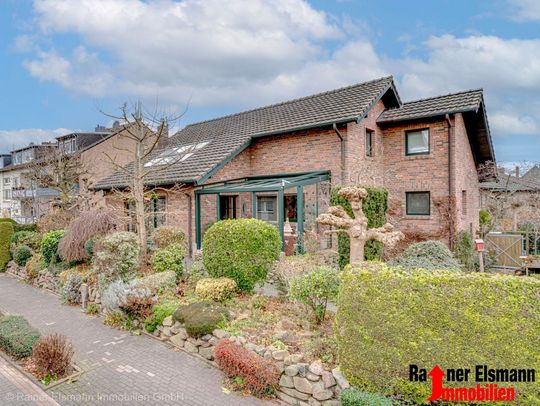 https://pictures.immobilienscout24.de/listings/d2c8f04d-456e-4852-b1cf-8a8c5070f005-1881887455.jpg/ORIG/resize/540x540%3E/format/jpg/quality/80