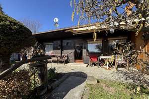 Gepflegter Bungalow in ruhiger Aussichtslage – Die vollständige Adresse der Immobilie erhältst du vom Anbieter., 94481 Grafenau – Vorschaubild 2