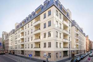 Hochwertig ausgestattete 2-Zimmerwohnung mit Skylineblick... – 60329 Bahnhofsviertel, Frankfurt am Main – Vorschaubild 2