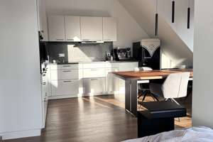 Exklusives Penthouse-Loft mit 6 m Deckenhöhe | Möbiliert  – Negelerstraße 9, 72764 Reutlingen-Mitte, Reutlingen – Vorschaubild 6