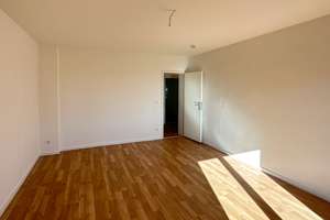 Geräumigiges Familiendomizil im DG mit Einbauküche, Wannenbad und Balkon – 39108 Stadtfeld Ost, Magdeburg – Vorschaubild 22