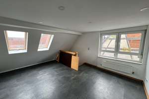Großzügiges 12-Zimmer-Haus mit Entwicklungspotenzial – ideal für Kapitalanleger, Monteurvermietung – Die vollständige Adresse der Immobilie erhältst du vom Anbieter., 74343 Sachsenheim – Vorschaubild 7